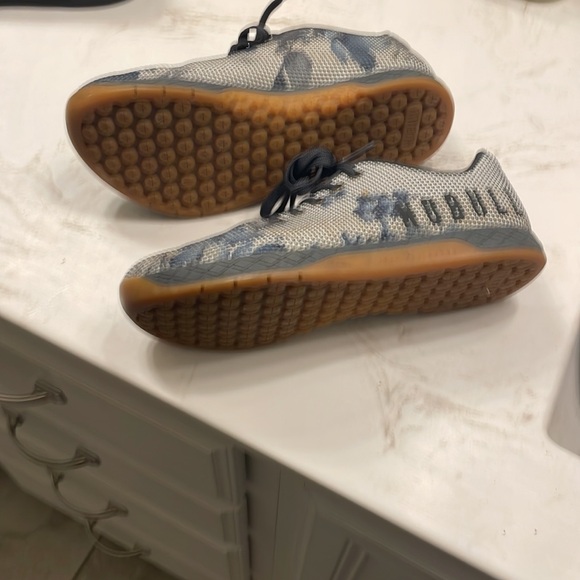 nobull grey floral - Picture 2 of 2